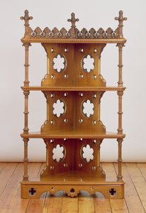 नक्काशीदार और सोने का पानी चढ़ा गॉथिक कॉर्नर व्हाट्स-नॉट, c.1860 (अखरोट की लकड़ी)