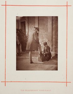 द इंडिपेंडेंट शू-ब्लैक, 1877। द्वारा जॉन थॉमसन
