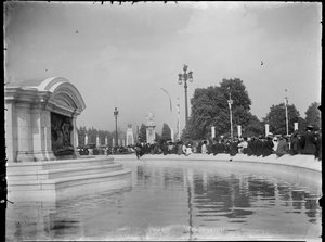  द्वारा कैथरीन जीन मैकफी