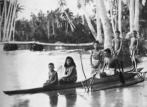 आउटरिगर और उसमें रहने वालों के साथ एक सामोन डोंगी, 1902 द्वारा केरी एंड कंपनी