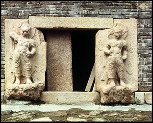 पुन ह्वांगसा के शिवालय से दो अभिभावक द्वारा कोरियाई स्कूल