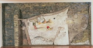 "मर्ज़र्बन" वॉल रिलीफ द्वारा कर्ट Schwitters