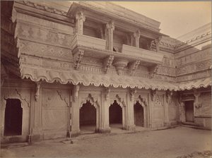  द्वारा लाला दीन दयाल