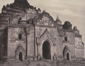 दमयंगयी पगोडा का पूर्वी पहलू द्वारा लिनिअस ट्राइप
