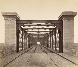 [ला फॉनटेन-डेस-एयॉक्स, दीनान में रेलरोड वियाडक्ट], 1879-80 द्वारा लुइस लाफॉन