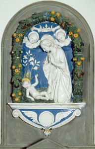 लुका डेला रोबिया (1400-1482) द्वारा वर्जिन एडोरिंग द चाइल्ड हाई रिलीफ, इटली के वर्ना की 15 वीं शताब्दी