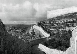 जेरूसलम की दीवार के पास यहूदी दफन स्थान, 1937 द्वारा मार्टिन हर्लिमैन