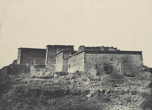 नूबिया। आइसिस का महान मंदिर, ए फिलो। उत्तर से लिया गया सामान्य दृश्य, 1850। द्वारा मैक्सिम डू कैंप