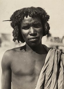 फासीवादी युग में 'बिल्डिंग ए एम्पायर': कुनामा यूथ, 09/05/1936 (बी/डब्ल्यू फोटो) द्वारा मोडेस्टिनो बाल्डिनेटी