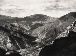 फासिस्ट युग में 'बिल्डिंग ए एम्पायर': द डोरफू घाटी, 09/05/1936 (बी/डब्ल्यू फोटो) द्वारा मोडेस्टिनो बाल्डिनेटी