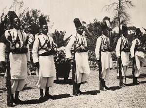 फासिस्ट युग में 'बिल्डिंग ए एम्पायर': द वफादार, 09/05/1936 (बी/डब्ल्यू फोटो) द्वारा मोडेस्टिनो बाल्डिनेटी