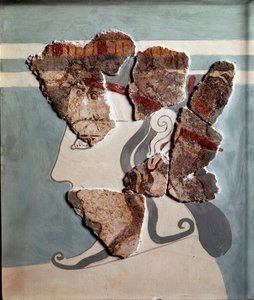 माइसेनियन कला: स्त्री सिर। Tirynthe . के महल से फ्रेस्को का टुकड़ा द्वारा Mycenaean