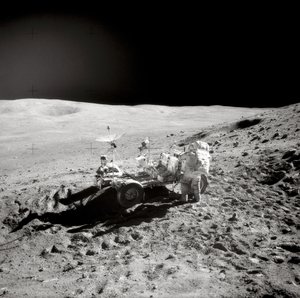 अपोलो 16 - नासा, 1972। द्वारा नासा छवियाँ