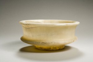 ताज़ा, 18 वीं -19 वीं राजवंश, 1540-1186 ईसा पूर्व (अलबास्टर)