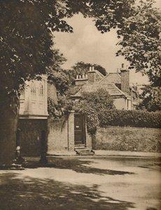 सूरज की रोशनी और छाया एक घुमावदार हाईगेट रोड में, c1935।