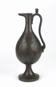 सुराही, ईरान, अब्बासिद राजवंश, 9 वीं 10 वीं सदी (पीतल)