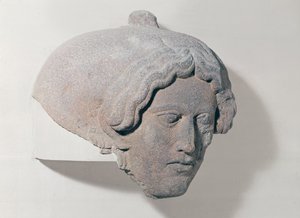 एक महिला का सिर, एक सरकोफैगस का टुकड़ा द्वारा Phoenician