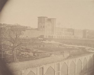 [कुरमानशाह, कुर्दिस्तान की राजधानी का दृश्य], 1840-60 के दशक। द्वारा संभवतः लुइगी पेस द्वारा।