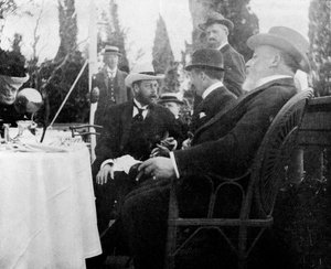 प्रिंस जॉर्ज 1865-1936, भावी किंग जॉर्ज पंचम, कोर्फू, ग्रीस, 1908।