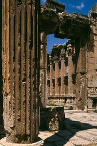 Bacchus का मंदिर, विस्तार, उच्च शाही अवधि (27 ई.पू.-395 ईस्वी) द्वारा रोमन इंपीरियल काल