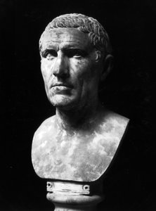 मार्कस क्लॉडियस मार्सेलस का बस्ट (c.268-208BC) (संगमरमर) द्वारा रोमन रोमन