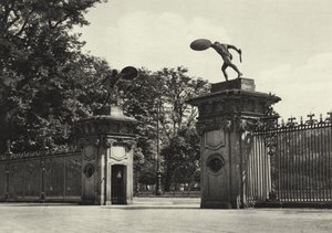बर्लिन: चार्लोटनबर्ग पैलेस, प्रवेश द्वार; चार्लोटनबर्ग पैलेस, प्रवेश द्वार (बी / डब्ल्यू फोटो) द्वारा साशा स्टोन