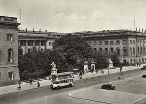 बर्लिन: विश्वविद्यालय; विश्वविद्यालय (बी / डब्ल्यू फोटो) द्वारा साशा स्टोन