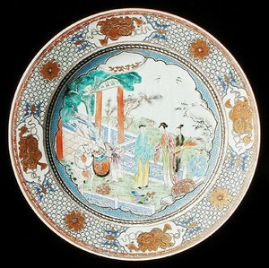 एक पारिवारिक गुलाब चार्जर, c.1730 (चीनी मिट्टी के बरतन) द्वारा स्कूल चीनी