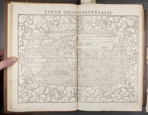 कॉस्मोबिया से ग्लोब, 1544 द्वारा सेबस्टियन मुंस्टर