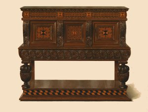अखरोट और ओक खड़े बुफे, 1904 द्वारा शर्ली चार्ल्स लेवेलिन स्लोकॉम्बे