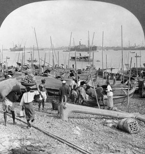 इरावाडी नदी पर रंगून का हार्बर, 1908 में बर्मा