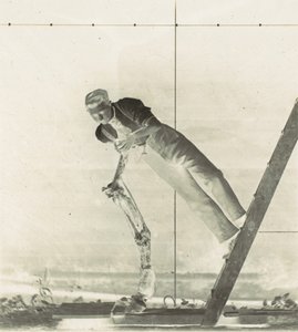 घोड़े के विच्छेदित पैर वाली सीढ़ी पर बैठा आदमी, 1880 का दशक। द्वारा थॉमस एकिंस