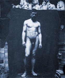 एकिन स्टूडियो में सैमुअल मरे का नग्न चित्र, 1890 (सायनोटाइप)