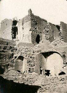  द्वारा उगो मोनेरेट डी विलार्ड