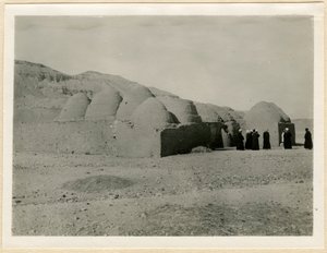  द्वारा उगो मोनेरेट डी विलार्ड