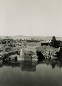  द्वारा उगो मोनेरेट डी विलार्ड