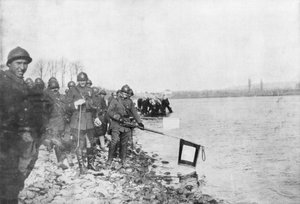 2 मोरक्कन डिवीजन ने राइन, हुनिंगु, एलेस, फ्रांस में 21 नवंबर 1918 को अपने झंडे गाड़े द्वारा अज्ञात
