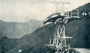 रोप रेलवे, या रोपवे, 1922 पर एक दृश्य। द्वारा अज्ञात