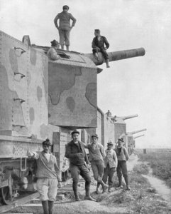 एक बख़्तरबंद ट्रेन बैटरी, 1918 द्वारा अज्ञात