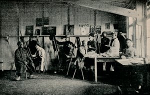 गिएसेन में अपने स्टूडियो में युद्ध के कलाकार कैदी, c1916 द्वारा अज्ञात