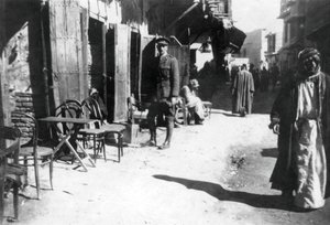 बगदाद बाजार, 1918 द्वारा अज्ञात