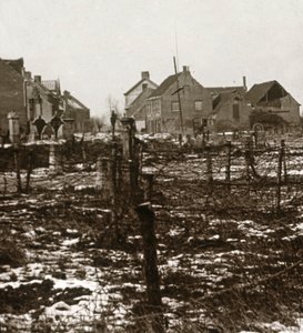 कांटेदार तार, नीव्वाकपेल, फ़्लैंडर्स, बेल्जियम, c1914-c1918 द्वारा अज्ञात