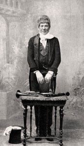 बैरन फादर, 1883 द्वारा अज्ञात