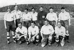 ब्रिटिश ओलंपिक फुटबॉल टीम, बर्लिन ओलंपिक, 1936 द्वारा अज्ञात