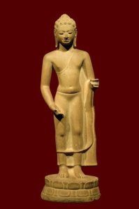 बुद्ध कम्बोडियन, पूर्व-अंगकोरियन काल, 7वीं शताब्दी द्वारा अज्ञात