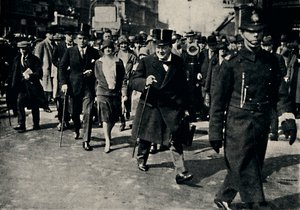 बजट दिवस, 1928, 1945। द्वारा अज्ञात
