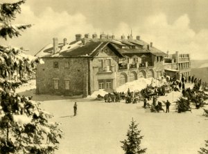 केबल कार स्टेशन, रक्स पर्वत, निचला ऑस्ट्रिया, c1935। द्वारा अज्ञात
