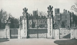 कैसल एशबी, नॉर्थेंट्स, c1915 द्वारा अज्ञात