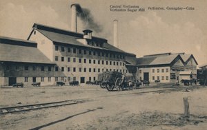 सेंट्रल वर्टिअंट्स शुगर मिल, कैम्गी, क्यूबा, c1910 द्वारा अज्ञात