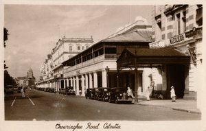 चौरंगी रोड, कलकत्ता, c1940 द्वारा अज्ञात